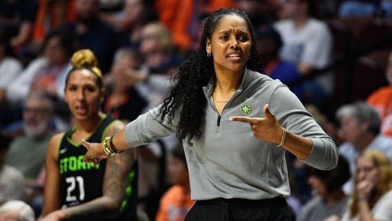 Storm back coach Noelle Quinn after offseason bullying claims