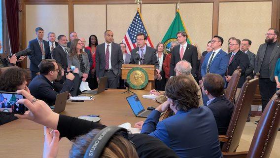 WA leaders criticize Trump, tell him to 'follow the damn law'