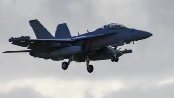 Navy jet based in WA crashes into San Diego Bay, 2 pilots eject safely