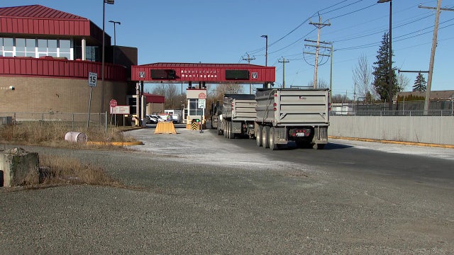 Canada border town near WA worries US tariffs would cripple economy