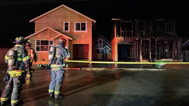 Man arrested in connection with suspicious Everett house fire