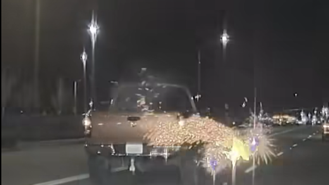 Truck passenger shoots fireworks at car in apparent WA road rage incident