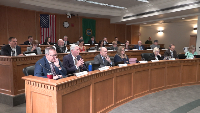 WA signature verification bill faces opposition from initiative backers