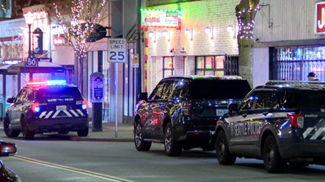 1 person shot in stomach near University of Washington campus