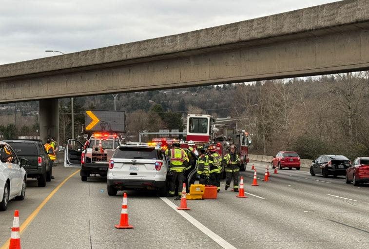 NB I-5 lanes reopen after fatal Tukwila crash | FOX 13 Seattle