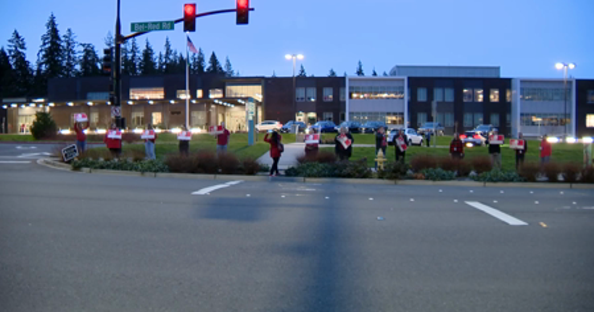 Washington Rally WA schools rally against proposed Dept. of Education cuts | FOX 13 Seattle