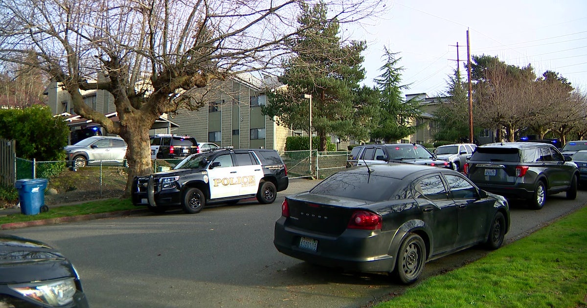 Barricaded person in custody after Renton standoff | FOX 13 Seattle