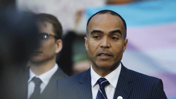 WA judge blocks Trump order targeting transgender youth care