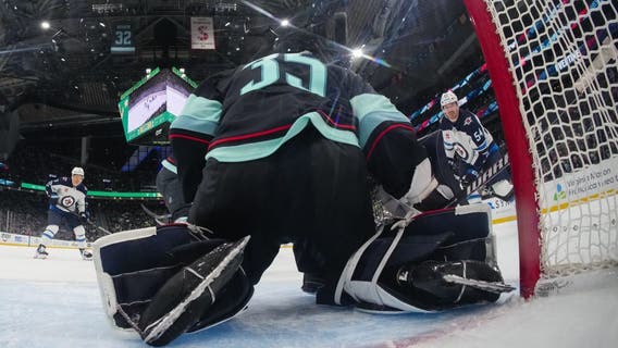 Seattle Kraken lose 3-2 in overtime to Jets on Dylan Samberg goal