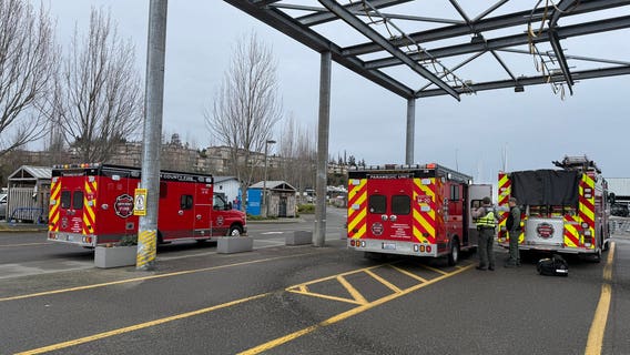 2 sailors rescued from Puget Sound near Edmonds, WA