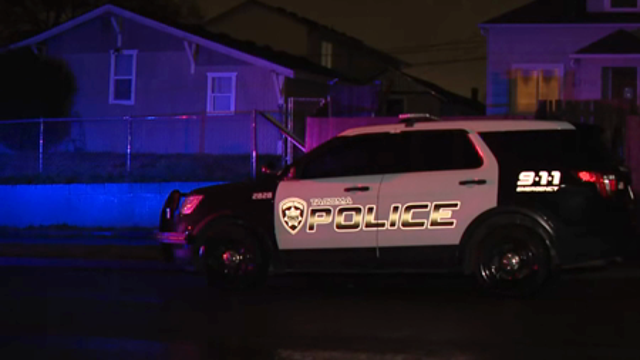 Tacoma police investigate deadly hit-and-run crash