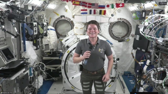 WA native, astronaut talks to FOX 13 from International Space Station