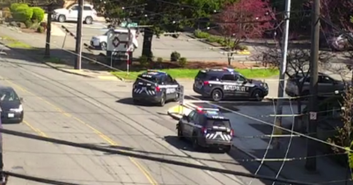 Man stabbed, injured in South Seattle | FOX 13 Seattle