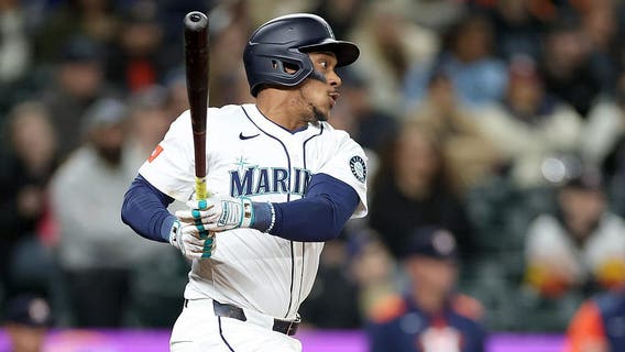Jorge Polanco's two-run single in the 8th inning lifts Seattle Mariners to 4-3 win over Astros