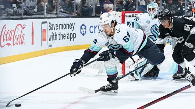 Matty Beniers, Brandon Montour lead Seattle Kraken to third straight win, 2-1, over Kings