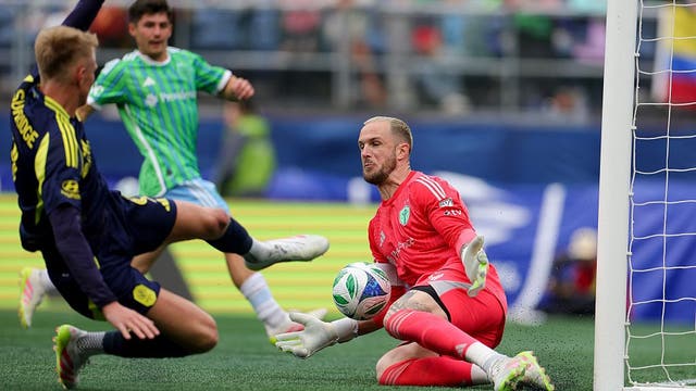 Musovski, Frei shine as Seattle Sounders beat Nashville SC 3-0