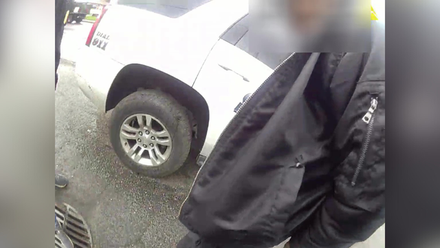 USPS worker robbed at gunpoint in Pierce County, WA