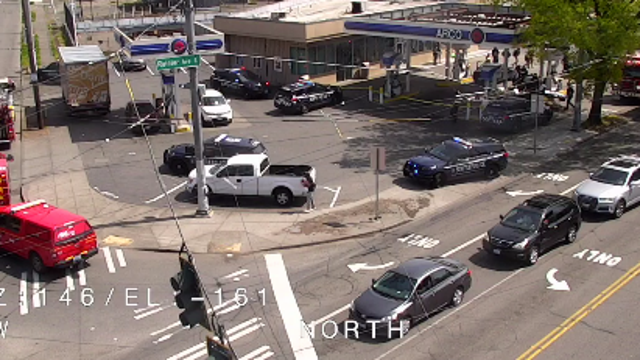 Seattle police hunt for scooter-riding shooter suspects