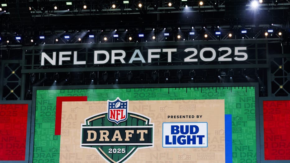 2025 nfl draft logo
