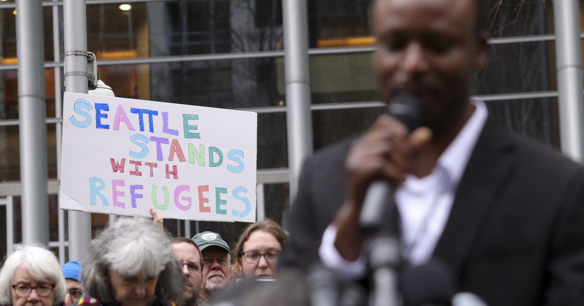 Judge rescinds order to admit roughly 12,000 refugees | FOX 13 Seattle