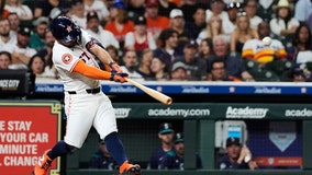 Altuve's 2 homers and Peña's milestone triple propel Astros past Mariners 9-2
