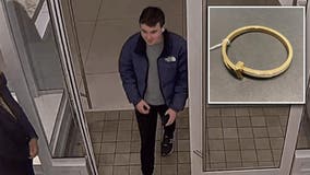 VIDEO: Seattle man steals $27K bracelet from jewelry store