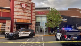 Tukwila, WA police investigate shooting at Southcenter Mall