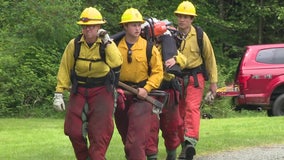 Firefighters in western WA train for possibility of 'above average' wildfire season