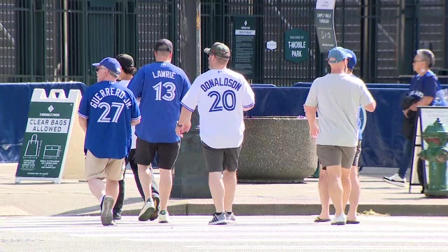 Why you likely won’t see as many Blue Jays fans from Canada in Seattle this weekend