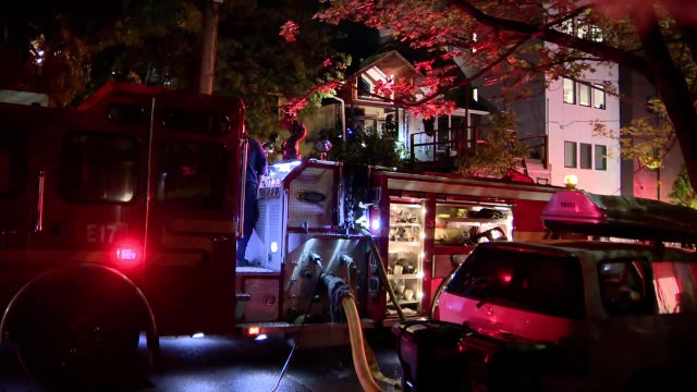 Vacant house fire breaks out in Seattle's University District