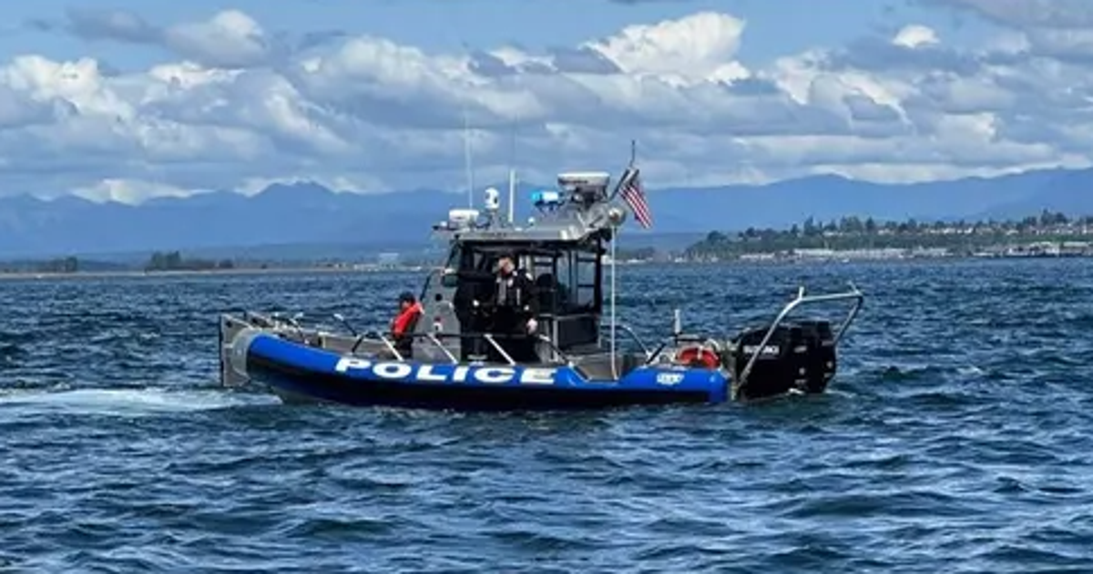 Two bodies recovered after boat sank near Everett | FOX 13 Seattle