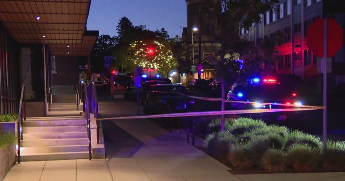 Shooting near UW leaves 1 hurt | FOX 13 Seattle