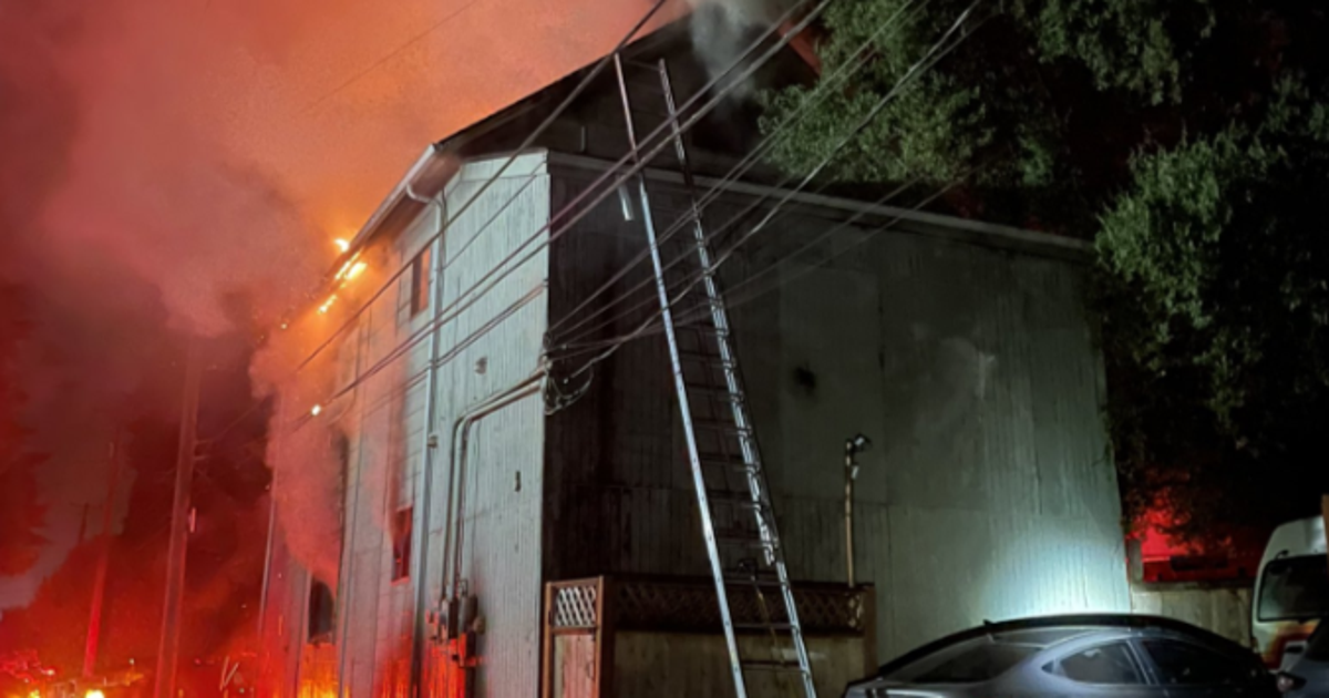 Tacoma apartment fire sends 1 to hospital | FOX 13 Seattle