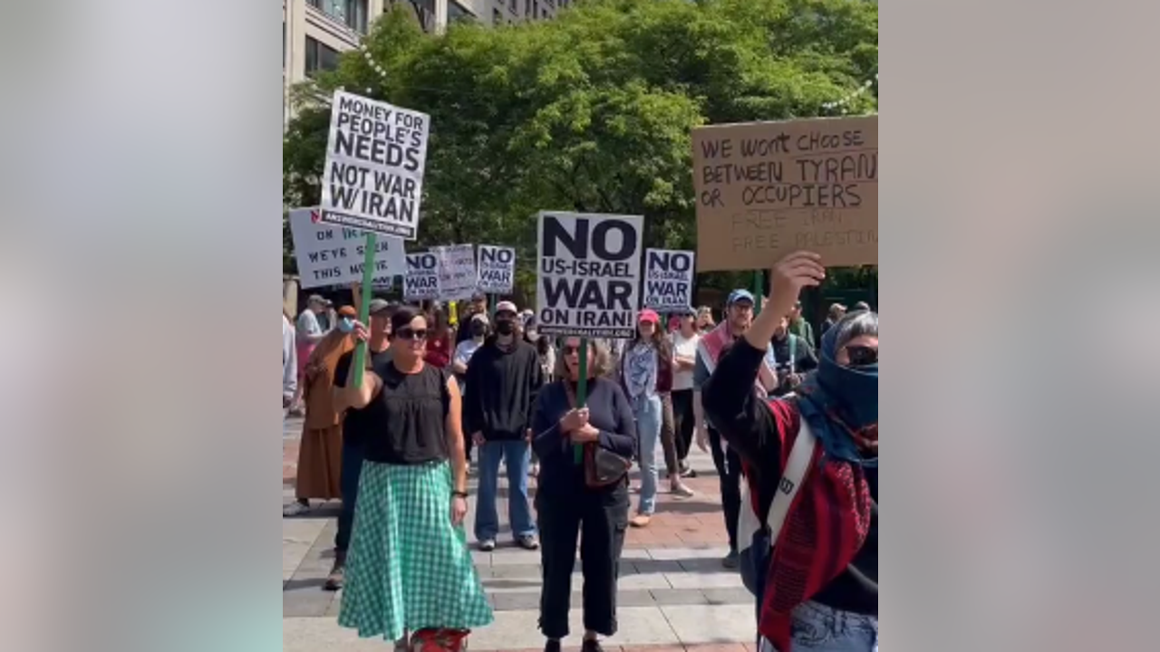 Protesters in Seattle call for ‘end to escalation’ in Iran