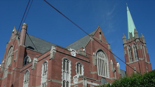 Federal court blocks WA's clergy abuse reporting law