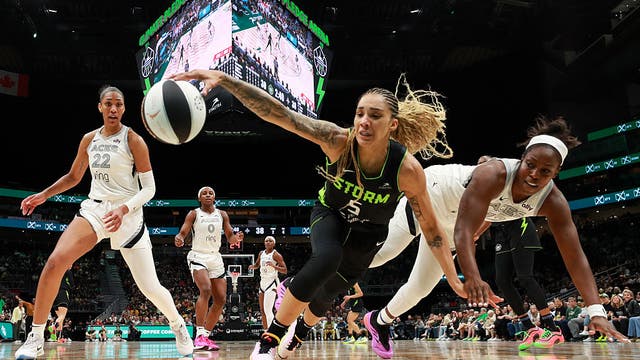Seattle Storm plays Las Vegas Aces following Ogwumike's 26-point game