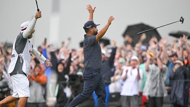 J.J. Spaun weathers wet at Oakmont to claim U.S. Open