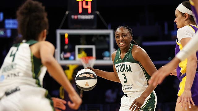 Nneka Ogwumike scores 26, Gabby Williams sets steals record in 98-67 Seattle Storm win over Sparks