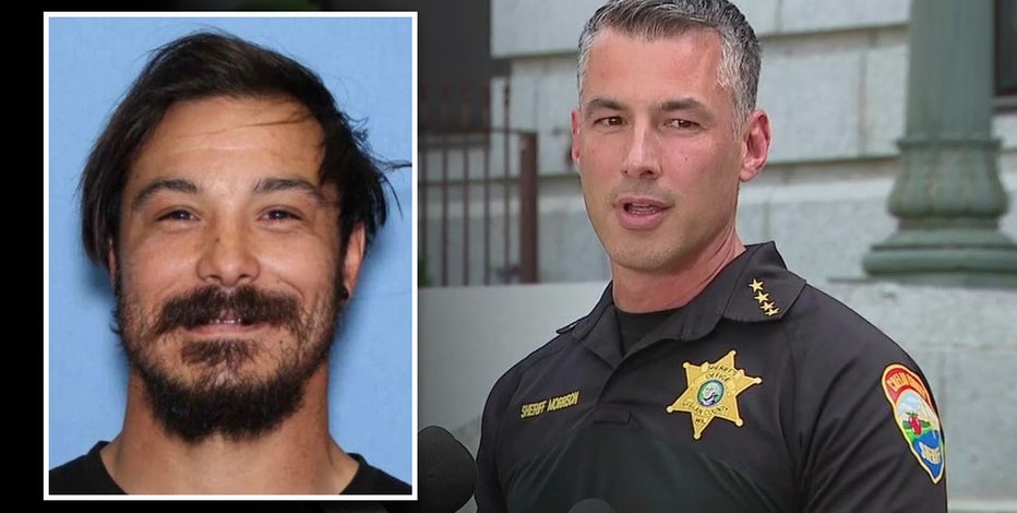 Authorities shift tactics in search for WA triple murder suspect Travis Decker