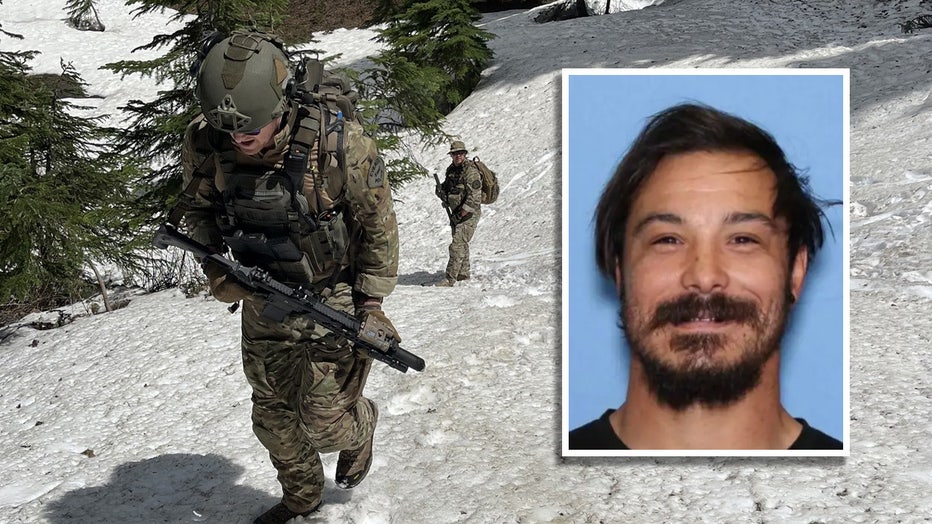 The Chelan County Sheriff’s Office (CCSO) delivered an update on the manhunt for Washington triple-murder suspect Travis Decker uncovering new details at the crime scene, and new search areas on Monday.