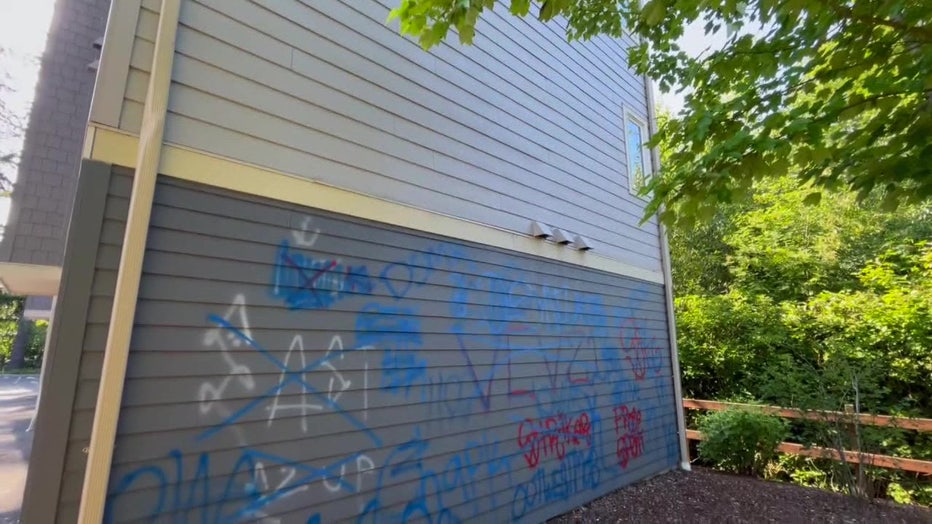 Everett apartment complex graffiti shooting