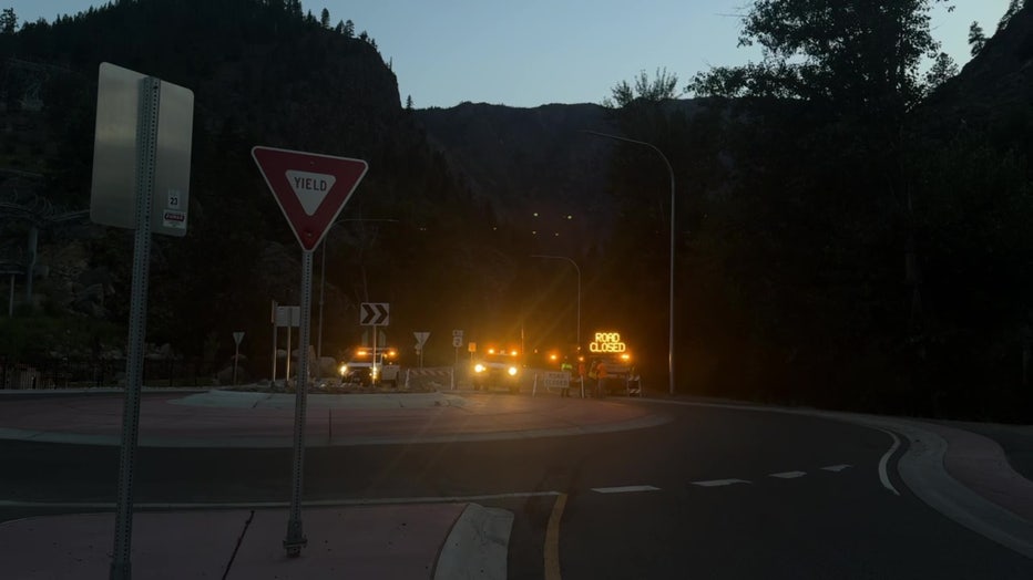 US 2 closed for Tumwater fire