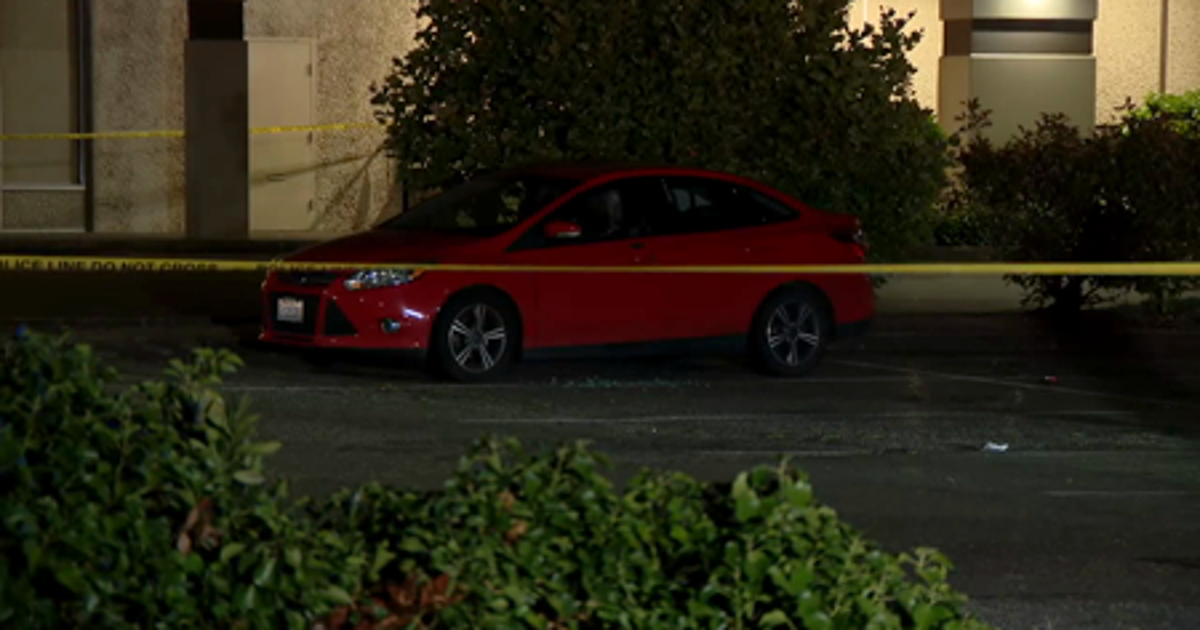 Arrests made after shooting outside bar in Kent | FOX 13 Seattle
