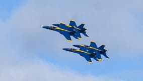 Our favorite free spots to watch the Blue Angels in Seattle