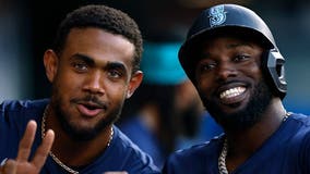 Cal Raleigh hits 40th home run as Seattle Mariners bash Angels 7-2