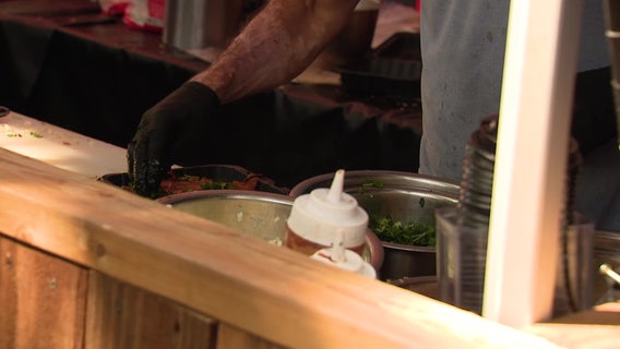 Bite of Seattle vendors allege high fees, poor security, favoritism