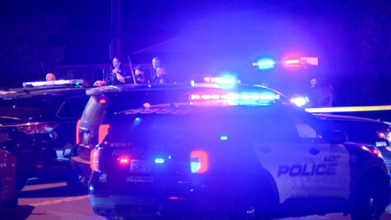 Man, woman dead after Kent, WA apartment shooting