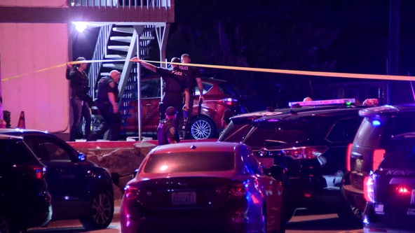 Suspect arrested after 2 killed in Kent apartment shooting