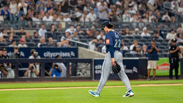 Seattle Mariners squander Bryan Woo gem, lose 6-5 in 10 innings to Yankees