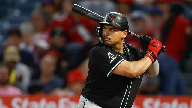 Seattle Mariners acquire Josh Naylor from Diamondbacks